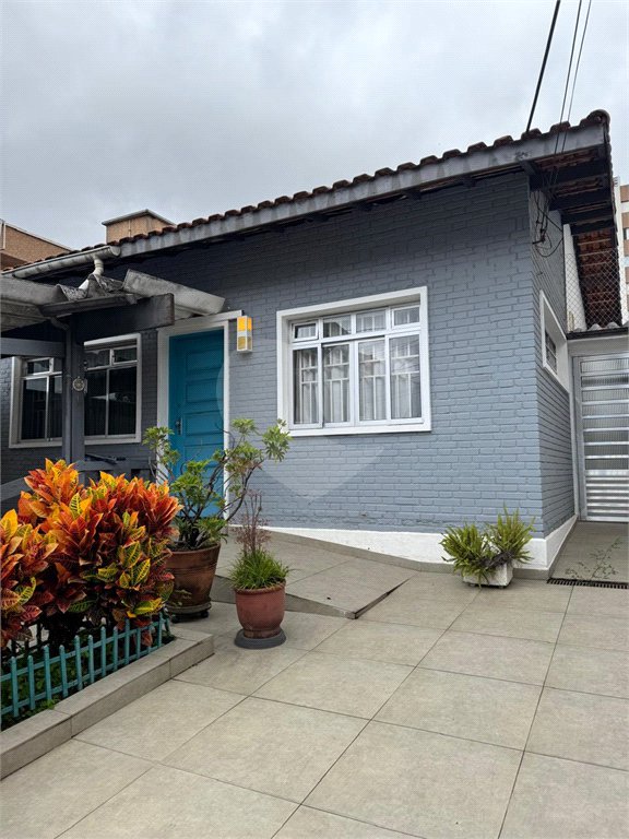 Casa Térrea à venda com 3 quartos, sendo 1 suíte,  em Vila Madalena, São Paulo, SP