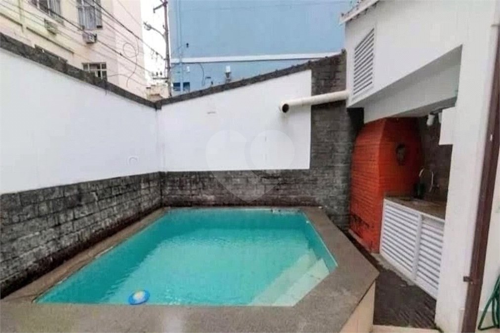 Casa à venda com 5 quartos, sendo 1 suíte,  em Tijuca, Rio de Janeiro, RJ