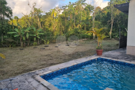 Chácara à venda com 4 quartos em Aguapeú, Itanhaém, SP