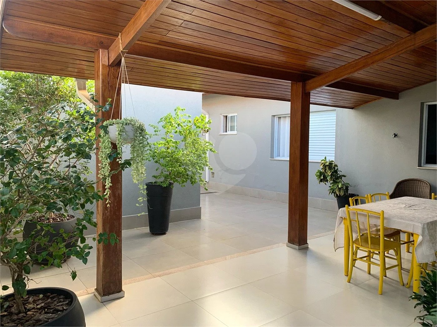 Linda Casa à Venda no Bairro Santa Rosa, na cidade de Piracicaba-SP.
