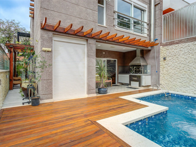 Casa à venda com 3 suítes em Chácara Monte Alegre, São Paulo, SP
