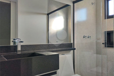Casa à venda com 3 suítes no condomínio Mirante dos Ipês, Salto - SP