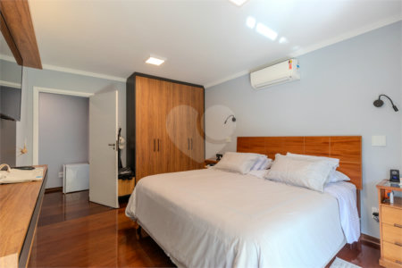 Casa à venda com 4 suítes em Interlagos, São Paulo, SP