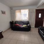 Sobrado à venda com 3 quartos em Chora Menino, São Paulo, SP