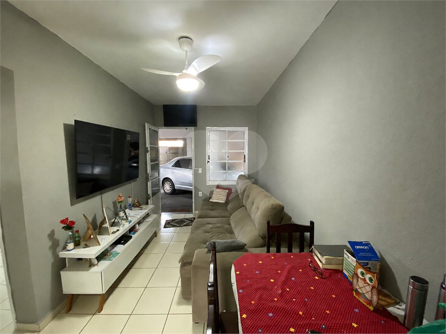Casa à venda com 2 quartos em Jardim Cristo Redentor, Ribeirão Preto, SP