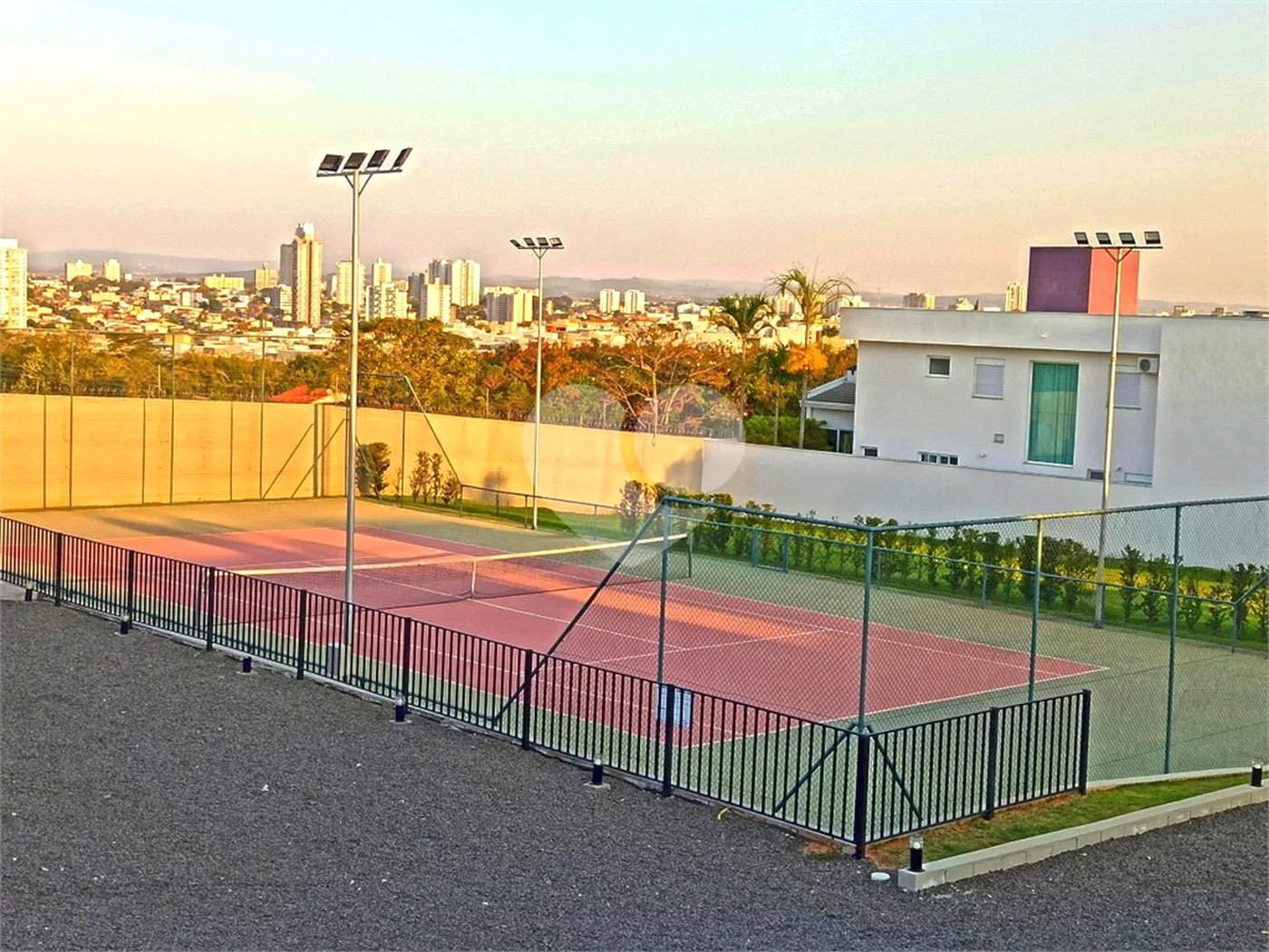 Casa à venda com 3 suítes no condomínio Jardim Amstalden Residence, Indaiatuba - SP