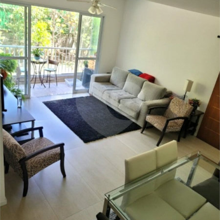 Casa à venda com 3 quartos, sendo 1 suíte, no condomínio Terrara, São Paulo - SP