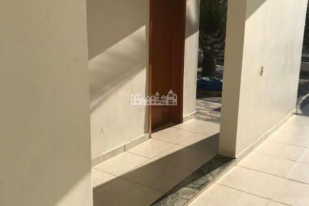 Casa à venda com 5 quartos, sendo 3 suítes, em Loteamento Jardim Morumbi, Atibaia, SP
