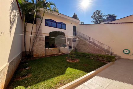 Sobrado à venda ou para alugar com 4 quartos, sendo 2 suítes, em Jardim Franca, São Paulo, SP