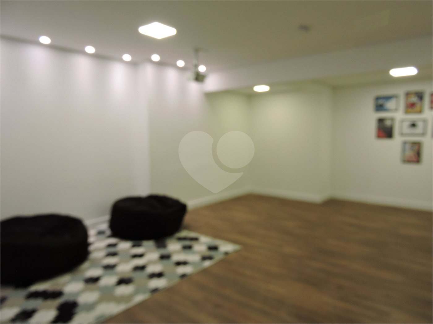 Duplex à venda com 2 quartos, sendo 1 suíte, em Jardim Nair Maria, Salto, SP