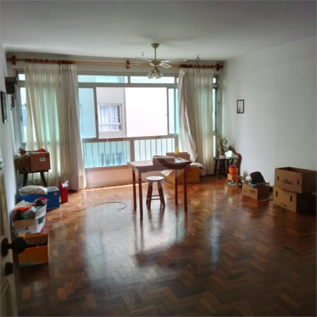 Apartamento à venda com 3 quartos, sendo 1 suíte,  em Aclimação, São Paulo, SP