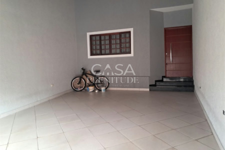 Casa à venda com 3 quartos, sendo 1 suíte, em Vila Haro, Sorocaba, SP