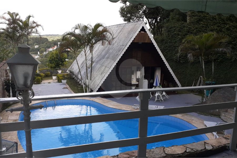 Sobrado à venda com 3 quartos, sendo 1 suíte, em Samambaia, Mairiporã, SP