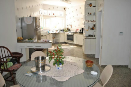 Casa à venda com 4 suítes no condomínio Praça Lagoa dos Patos,38, São Paulo - SP