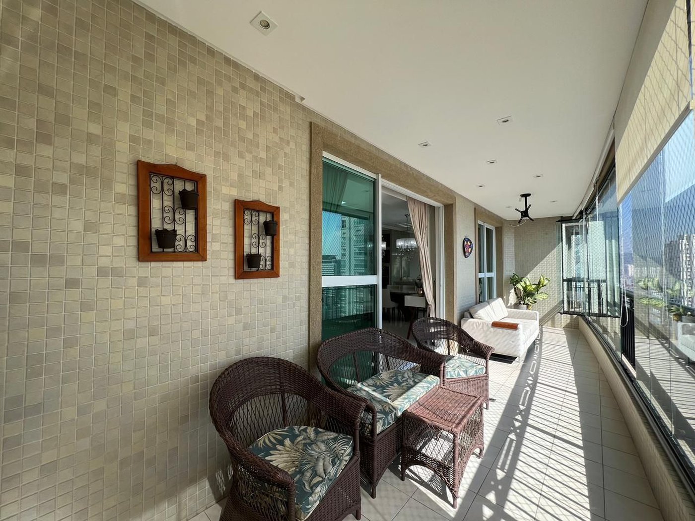 Apartamento com 3 dormitórios à venda, 204 m² por R$ 2.700.000,00 - Boqueirão - Santos/SP