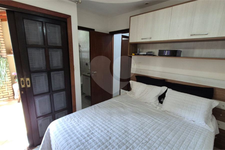 Casa à venda com 3 quartos, sendo 1 suíte, no condomínio Indefinido_ernani Pinto_439, São Paulo - SP