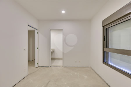 Apartamento à venda com 4 suítes em Campo Belo, São Paulo, SP