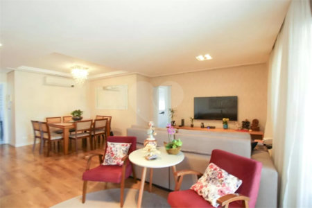 Apartamento à venda com 3 quartos, sendo 1 suíte,  em Santa Teresinha, São Paulo, SP