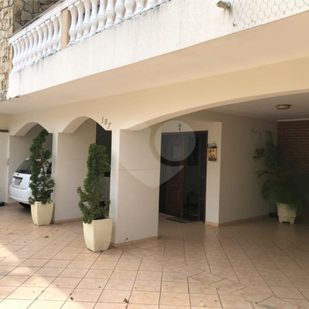 Casa à venda ou para alugar com 3 suítes em Parque Campolim, Sorocaba, SP