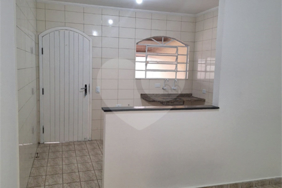 Sobrado à venda com 2 quartos em Vila Nova Cachoeirinha, São Paulo, SP