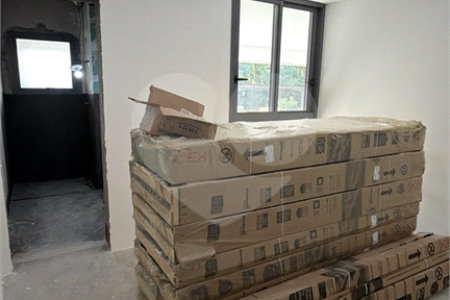 Apartamento à venda com 4 suítes em Vila Cordeiro, São Paulo, SP