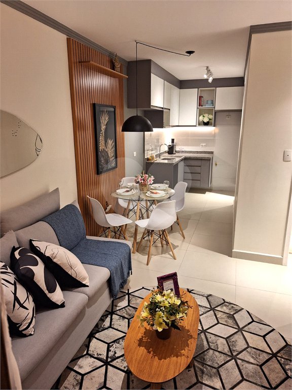 Casa para alugar com 2 quartos no condomínio Residencial Casalbuono, São Paulo - SP