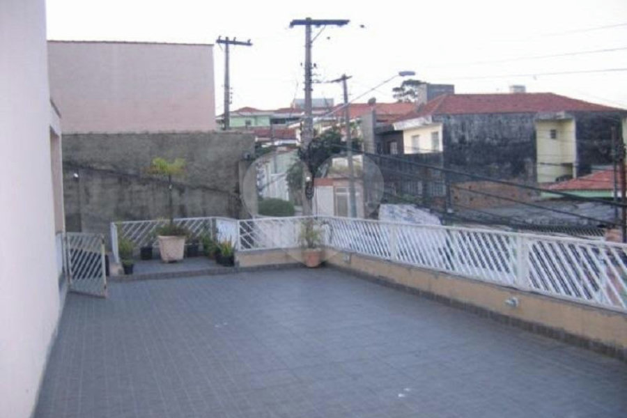 Casa à venda com 3 quartos, sendo 1 suíte, no condomínio Residencial Maracujás, São Paulo - SP