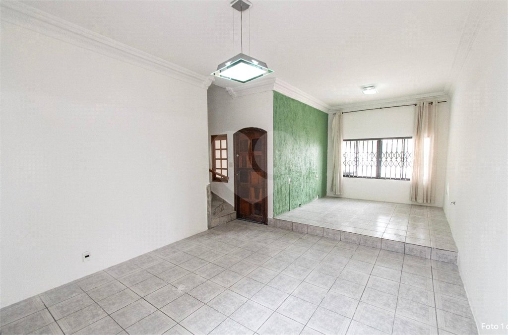 Casa à venda com 3 quartos, sendo 1 suíte,  em Vila Mariana, São Paulo, SP