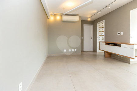Apartamento à venda com 2 quartos, sendo 1 suíte, em Chácara Flora, São Paulo, SP