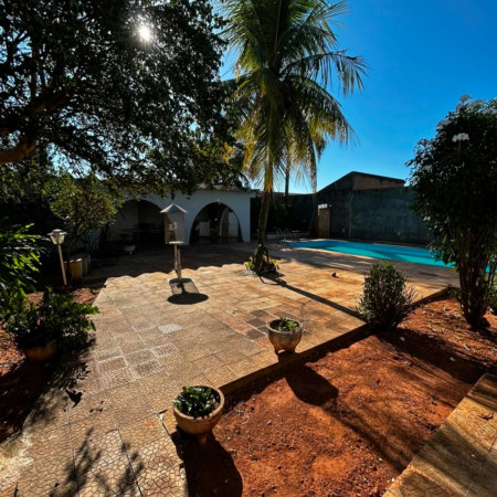 Casa à venda com 3 quartos, sendo 1 suíte,  em Vila Nova, Três Lagoas, MS