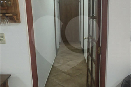 Chácara à venda com 3 quartos, sendo 1 suíte,  no Centro, Nazaré Paulista, SP
