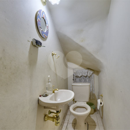Casa à venda com 4 quartos, sendo 2 suítes, em Santo Amaro, São Paulo, SP