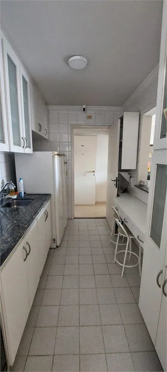 Apartamento à venda com 3 quartos, sendo 1 suíte, em Jardim Peri Peri, São Paulo, SP