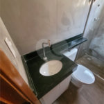 Casa à venda com 3 quartos, sendo 1 suíte,  no condomínio Vale dos Gansos, Mairiporã - SP