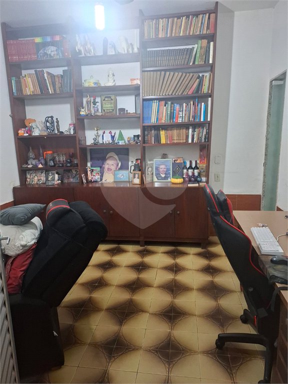 Casa à venda com 5 quartos, sendo 4 suítes, em Campo Grande, Rio de Janeiro, RJ