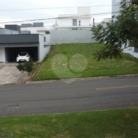Terreno à venda no condomínio Residencial Central Parque, Salto - SP