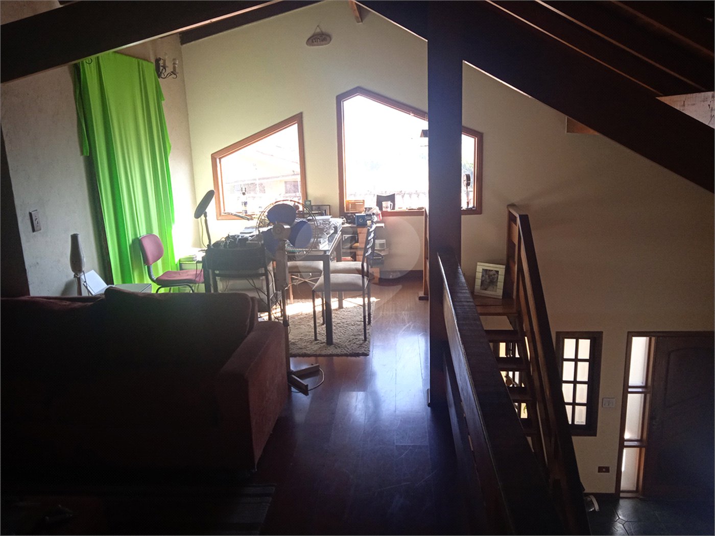 Casa à venda com 8 quartos, sendo 3 suítes, em Jardim Terceiro Centenário, Atibaia, SP