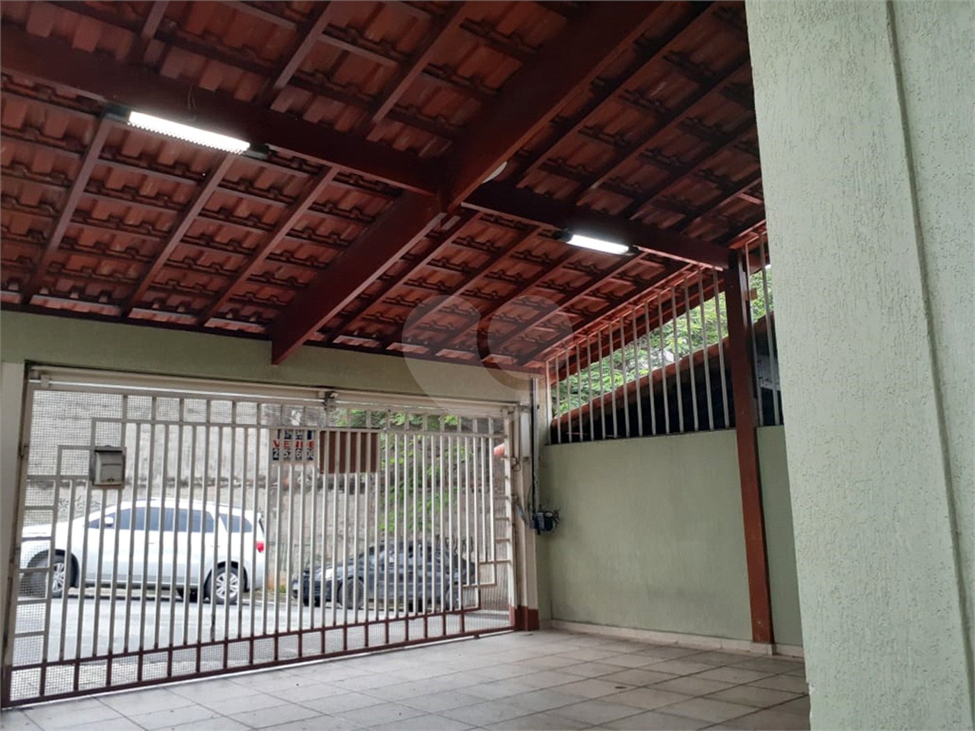 Sobrado à venda com 4 quartos, sendo 2 suítes, em Tremembé, São Paulo, SP