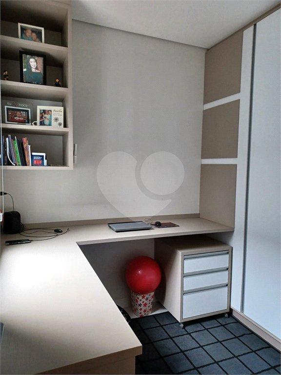 Casa à venda com 3 quartos, sendo 2 suítes, no condomínio Montreal Residence, Indaiatuba - SP