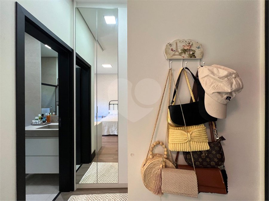 Casa à venda com 3 suítes no condomínio Vinhas da Vista Alegre - Lado Sede, Vinhedo - SP