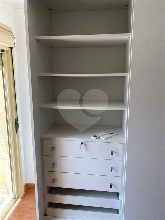 Apartamento à venda com 3 quartos, sendo 1 suíte,  em Santana, São Paulo, SP