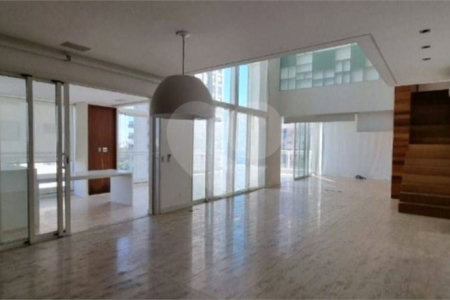 Apartamento à venda com 3 suítes em Vila Mariana, São Paulo, SP