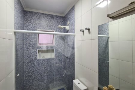 Sobrado à venda com 4 quartos, sendo 2 suítes, em Santa Teresinha, São Paulo, SP