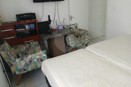 Casa à venda com 2 quartos no condomínio Pátio Boulevard, Poá - SP