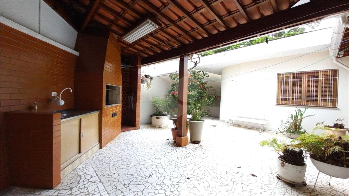 Casa à venda com 3 quartos, sendo 1 suíte, em Jardim Colombo, São Paulo, SP