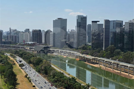 Apartamento à venda com 4 suítes em Jardim Morumbi, São Paulo, SP