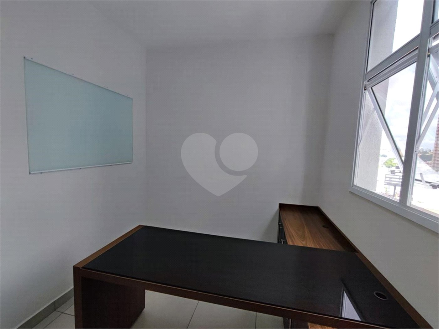 Sala à venda em Jardim Emília, Sorocaba, SP