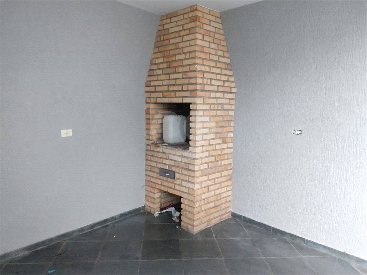 Sobrado à venda com 3 quartos, sendo 1 suíte, em Tremembé, São Paulo, SP