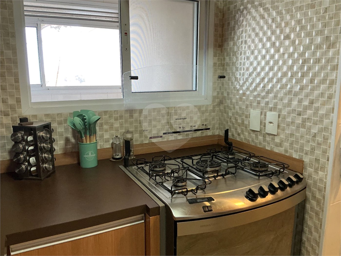 Apartamento à venda com 4 quartos, sendo 1 suíte, em Tremembé, São Paulo, SP