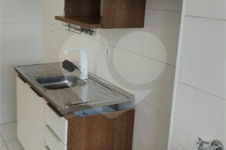 Apartamento à venda com 2 quartos em Vila Penteado, São Paulo, SP